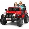 COSTWAY Voiture 4x4 Électrique 12V Pour Enfants 3+ Ans, Avec 2 Places, Télécommande 2.4G, Suspension à Ressorts, 3 Vitesses, Port USB Et Aux, Lumières LED, Musique Et Klaxon, 123 X 80 X 80 Cm (Rouge)